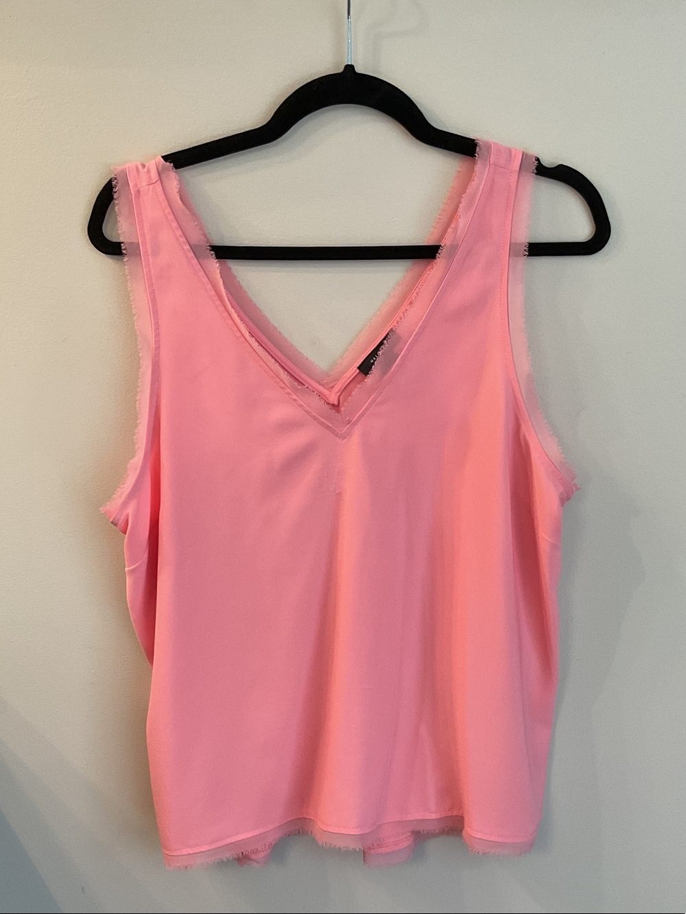 Halogen Pink V-Neck Sleeveless Camisole